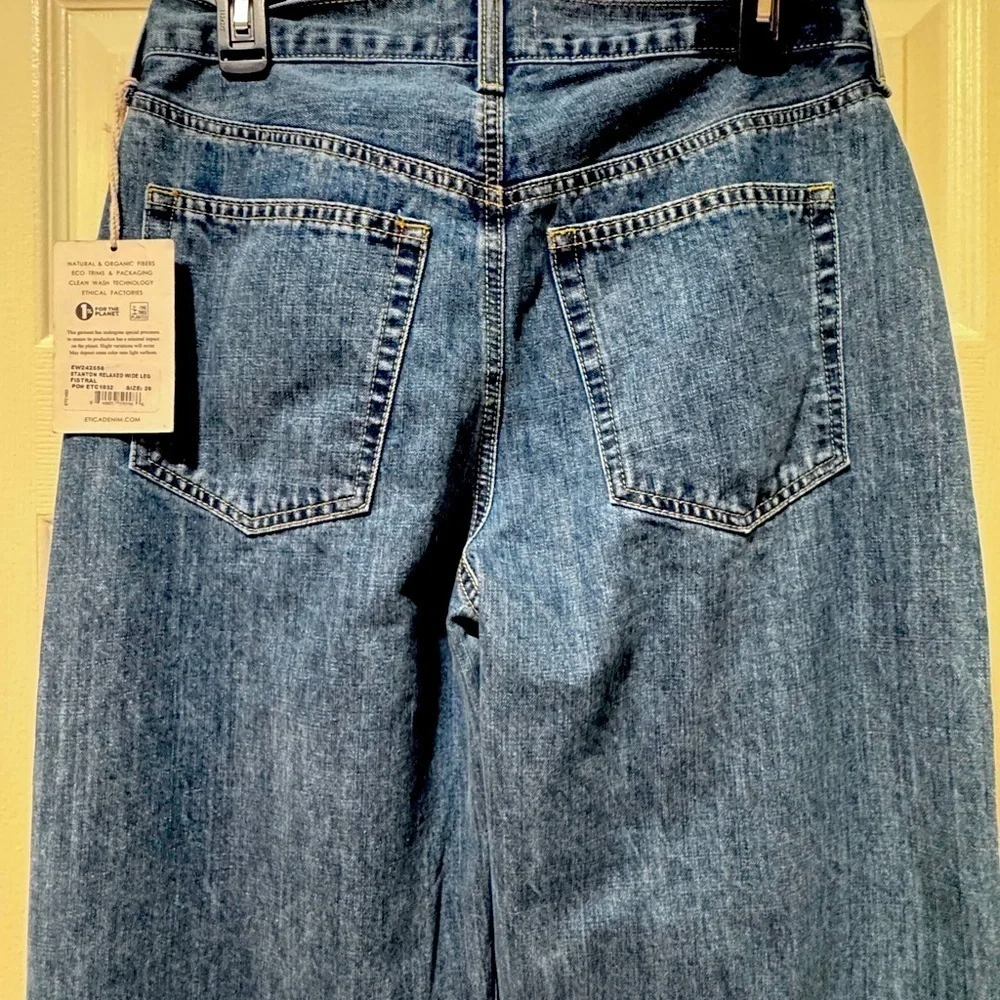 Etica Stanton Relaxed fit wide leg Denim Jeans. Size 26. Arcadia color NWT